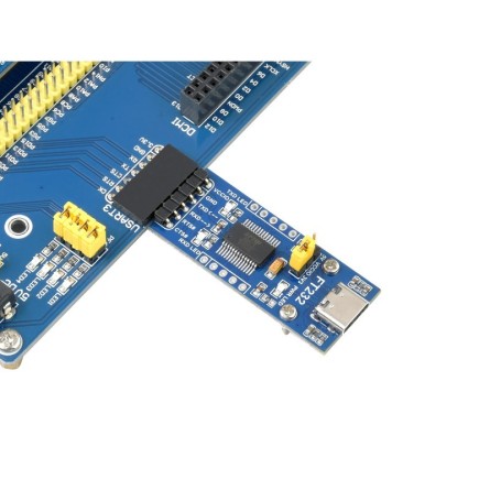 Carte de communication USB vers UART