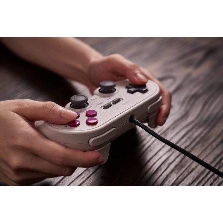 Manette filaire 8BitDo Pro 2